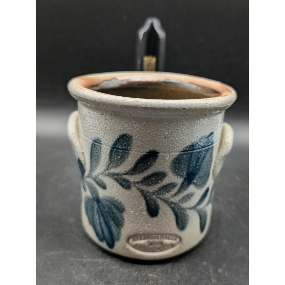 Salmon Falls Stoneware 2003 Salt Glaze Blue Vine Leaf Crock Pottery Jar 4.25"